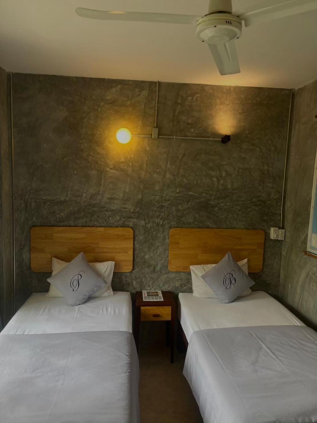 The Picturebook Guesthouse Mae Sot Exterior photo